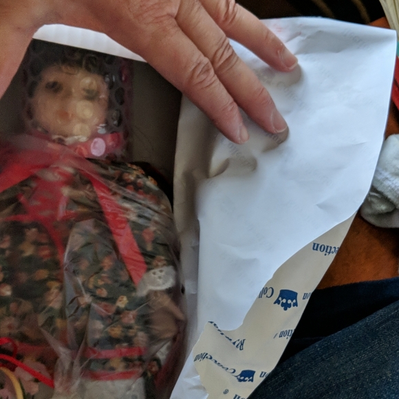 New in box Royalton collection Little red riding hood - Picture 2 of 5